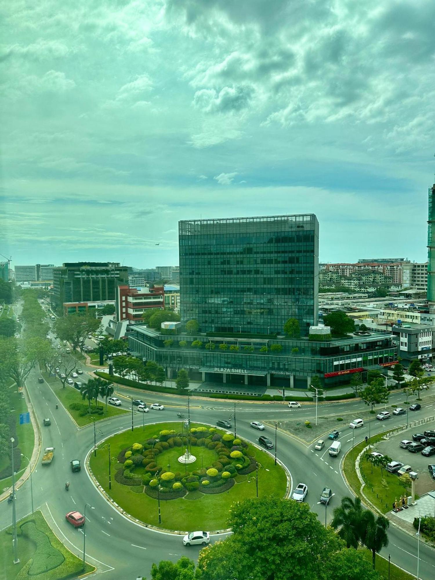 King Park Hotel Kota Kinabalu Buitenkant foto