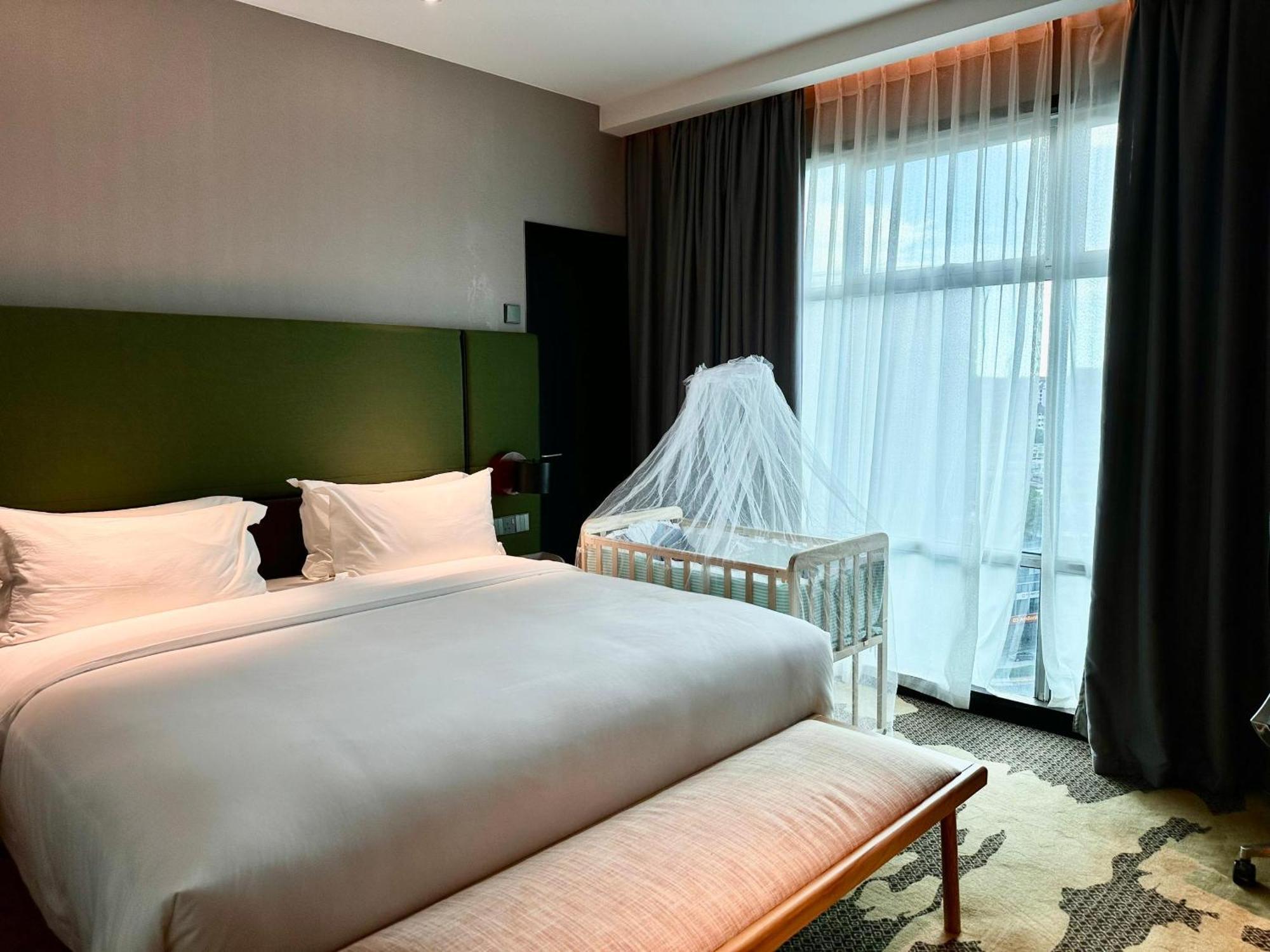 King Park Hotel Kota Kinabalu Buitenkant foto