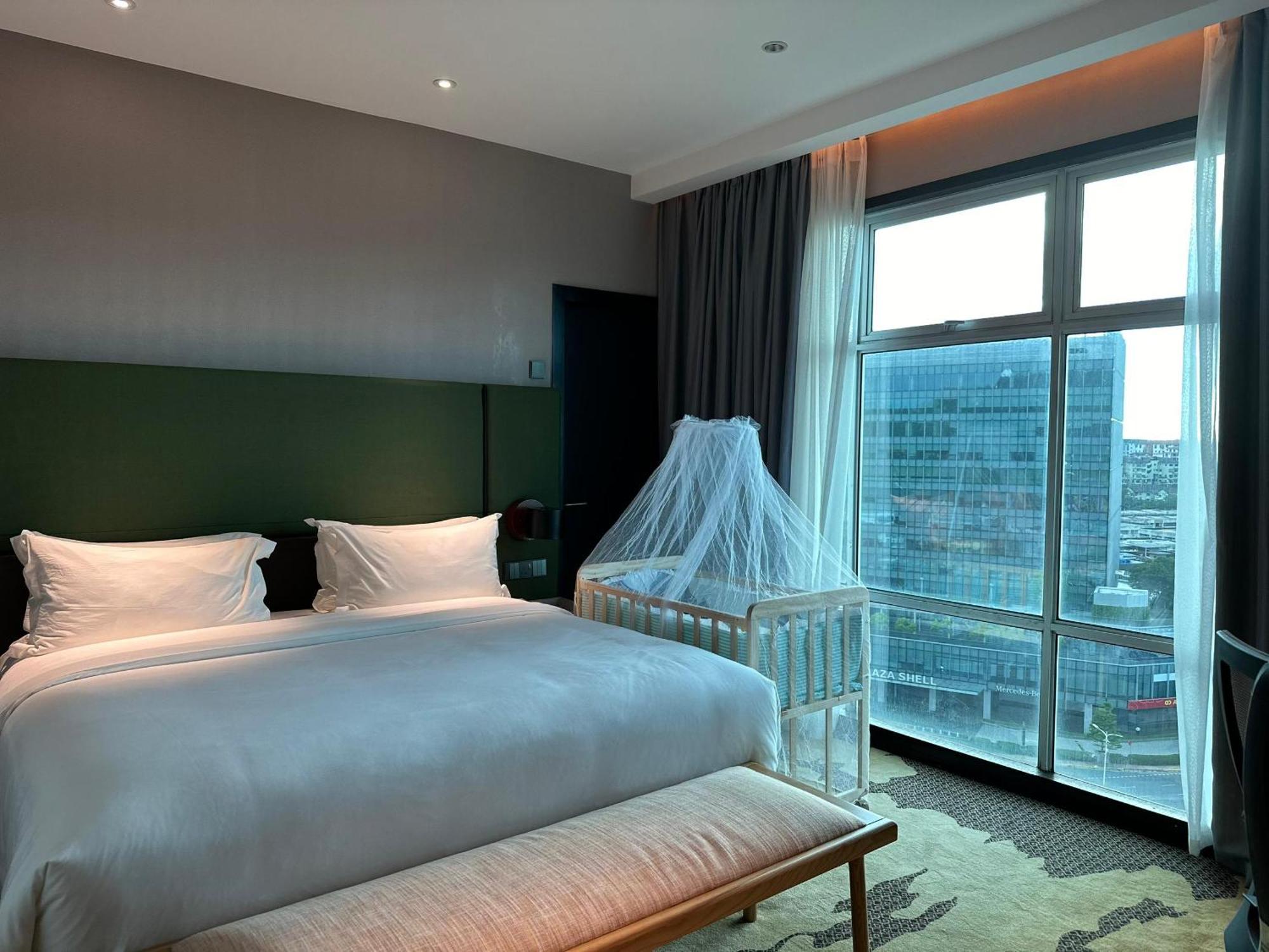 King Park Hotel Kota Kinabalu Buitenkant foto