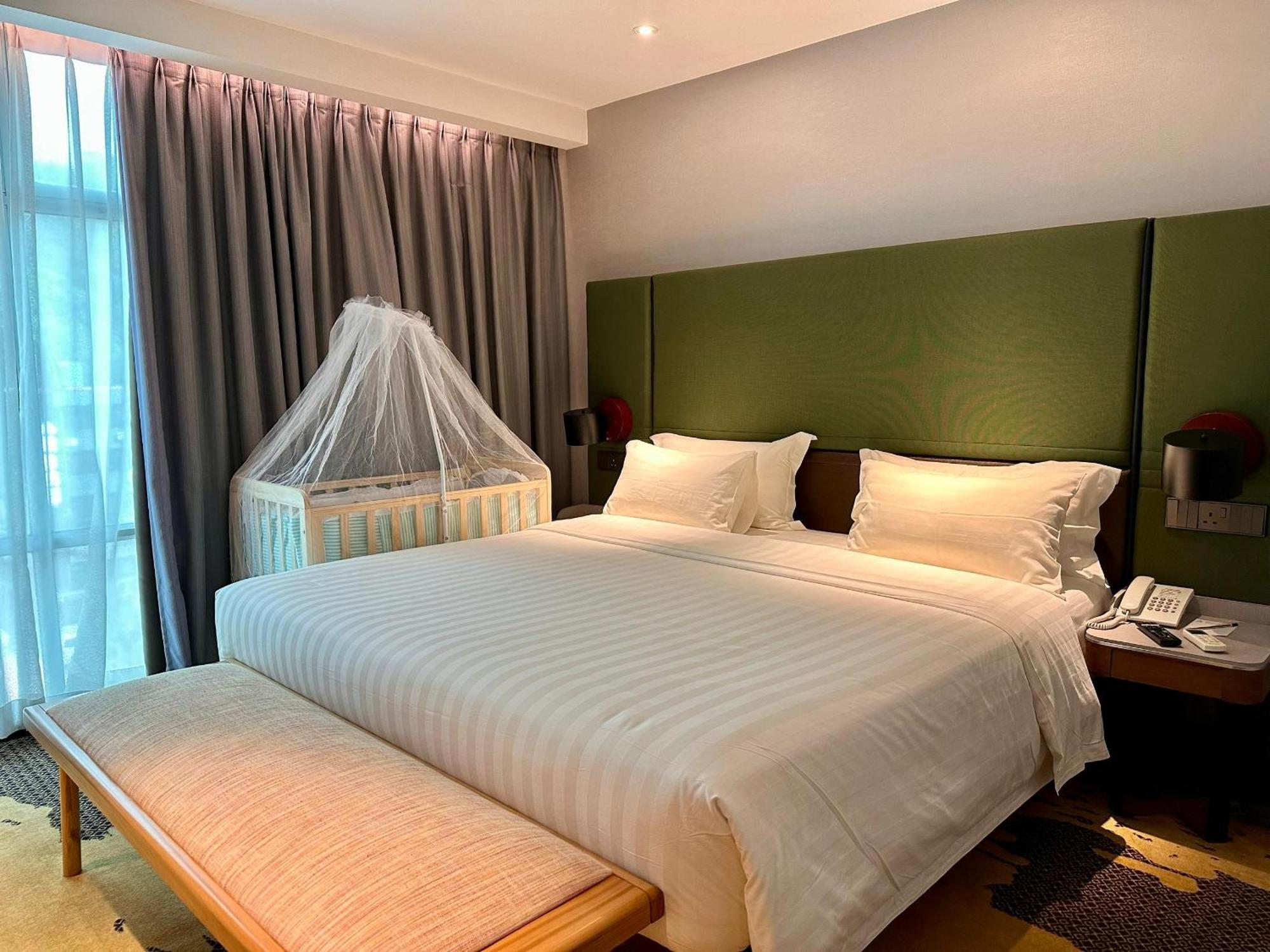 King Park Hotel Kota Kinabalu Buitenkant foto