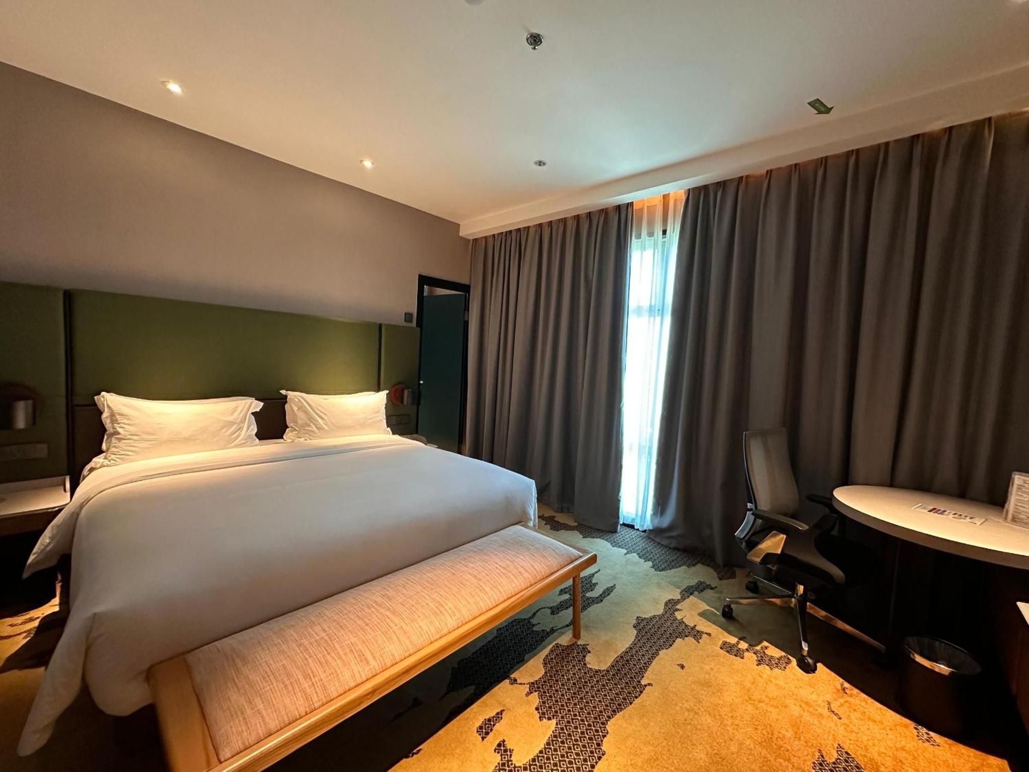 King Park Hotel Kota Kinabalu Buitenkant foto